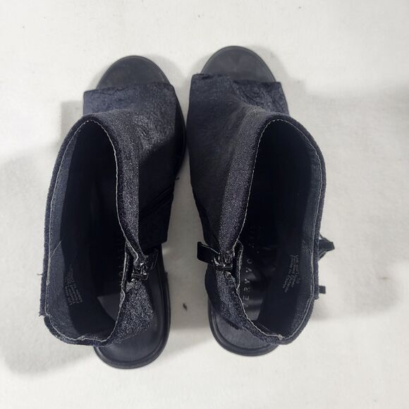 Very Volatile Boots Womens 10 Poca Fringe Peep Toe Booties Black Faux Leather - Picture 6 of 9